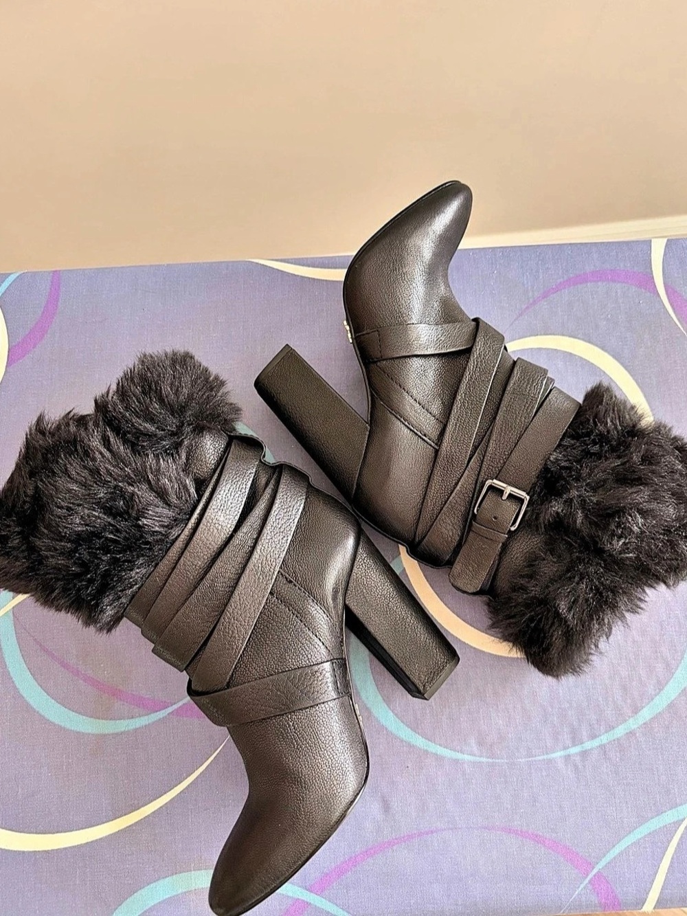 Pour La Victoire Bionda Black Leather,  Faux Fur Ankle Boots 6.5